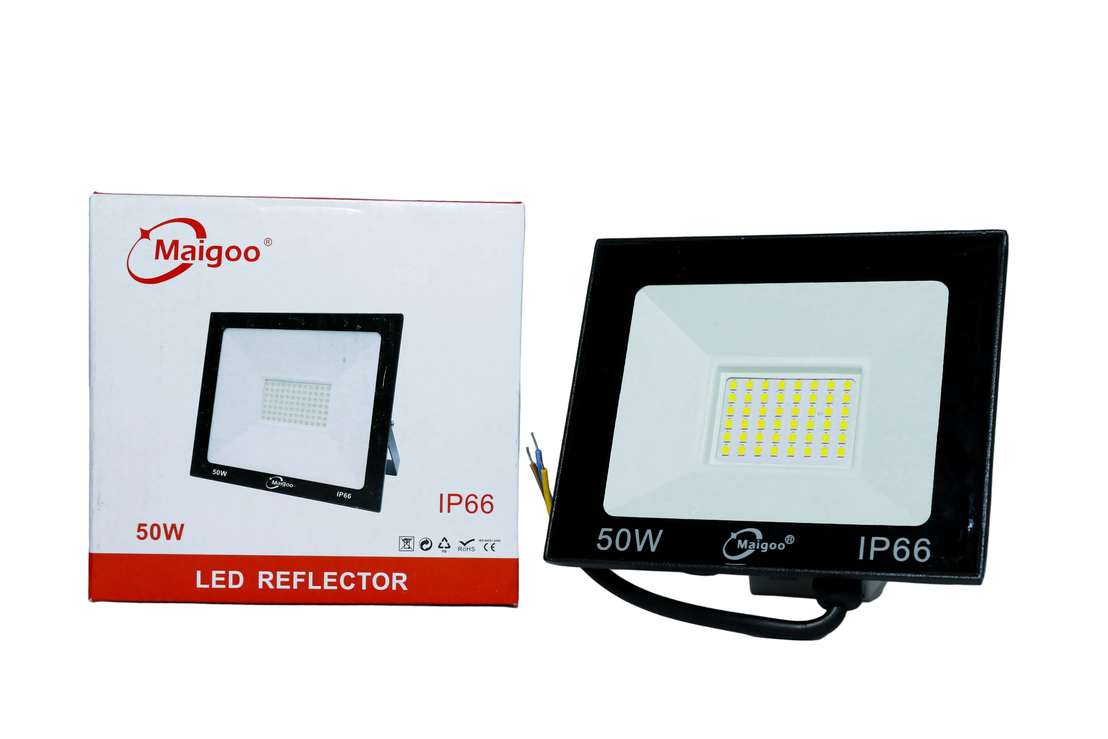 REFLECTOR XPG (MULTIVULTAJE) 50W