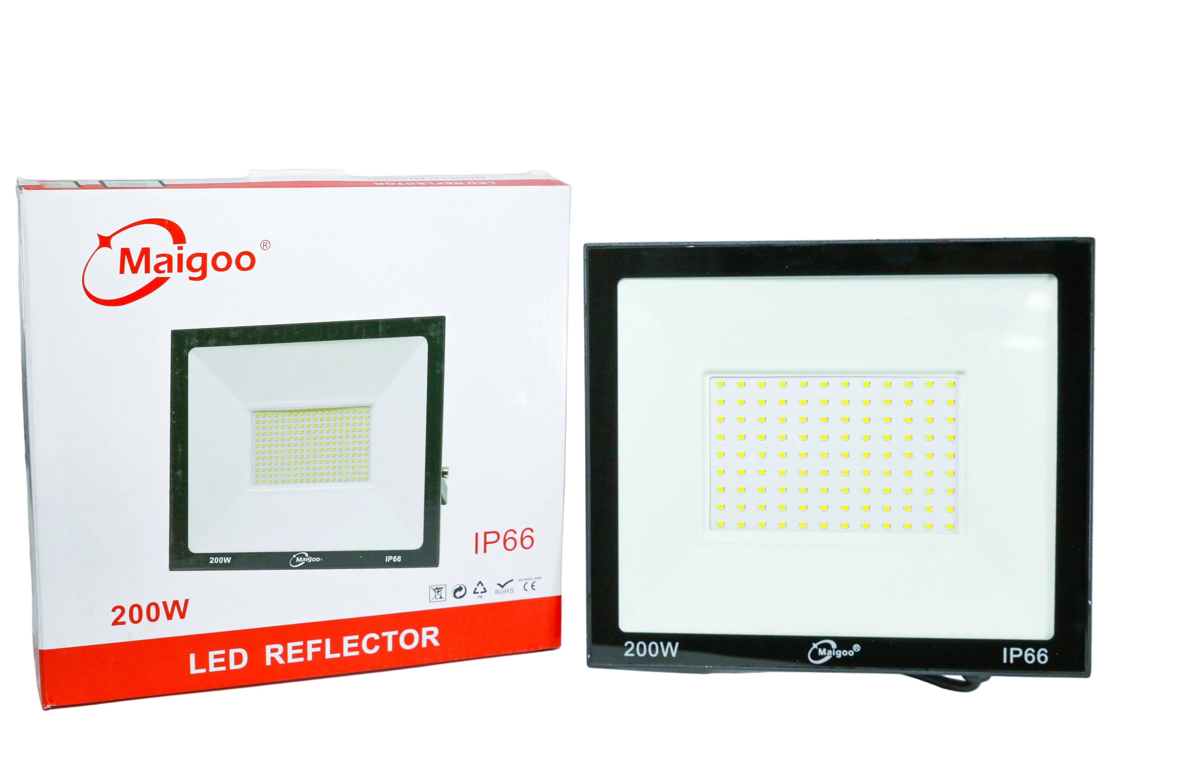 REFLECTOR XPG (MULTIVULTAJE) 200W